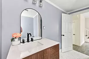 169 Quinapoxet St, Holden, MA 01522 - Photo 30