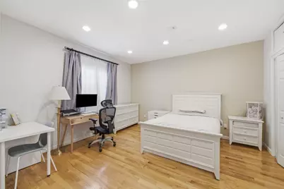 518 Main St #2, Medford, MA 02155 - Photo 10