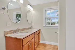 10 Begley St, Agawam, MA 01001 - Photo 24