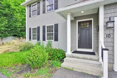 10 Begley St #10, Agawam, MA 01001 - Photo 1