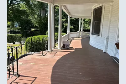 79 Church St #1, Winchester, MA 01890 - Photo 2