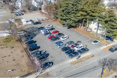 425 Union St, West Springfield, MA 01105 - Photo 2