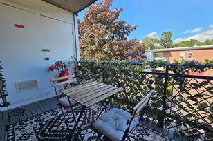 55 Broadlawn Park, Boston, MA 02467 - Photo 28