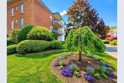 55 Broadlawn Park #16B, Boston, MA 02467 - Photo 40