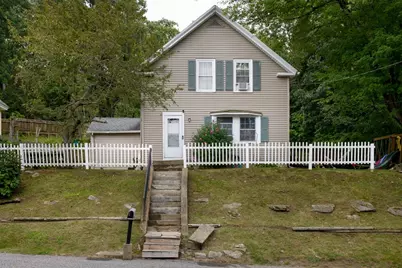 62 Grove St, Spencer, MA 01562 - Photo 2