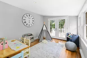 10 Kardon Rd, Boston, MA 02136 - Photo 10