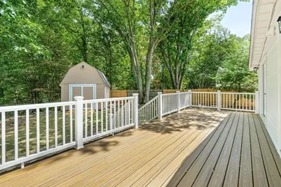 10 Kardon Rd, Boston, MA 02136 - Photo 22