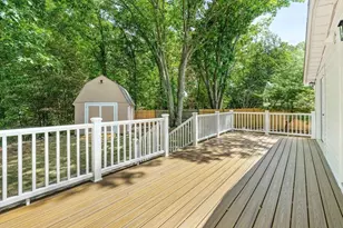 10 Kardon Rd, Boston, MA 02136 - Photo 22