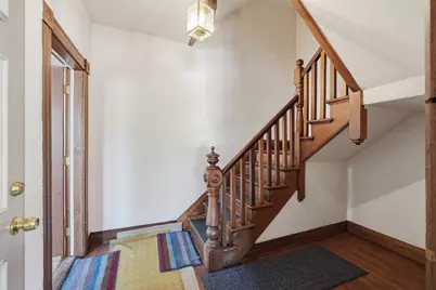 16 Dartmouth St, Worcester, MA 01604 - Photo 2