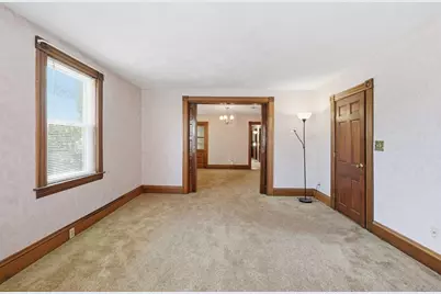 16 Dartmouth St, Worcester, MA 01604 - Photo 4