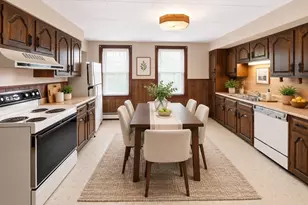 16 Dartmouth St, Worcester, MA 01604 - Photo 4