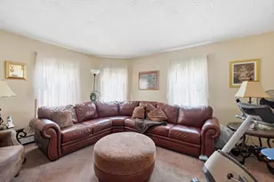 16 Dartmouth St, Worcester, MA 01604 - Photo 18