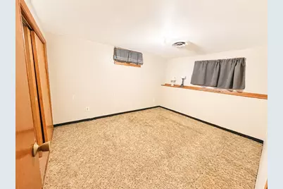 60 Martin St, East Providence, RI 02914 - Photo 22