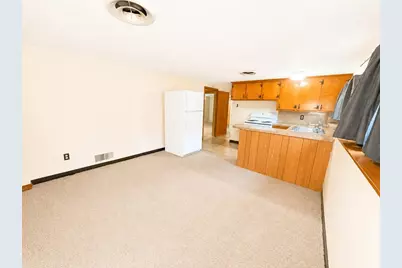 60 Martin St, East Providence, RI 02914 - Photo 28
