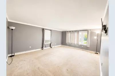 60 Martin St, East Providence, RI 02914 - Photo 8