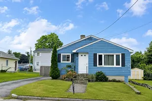60 Martin St, East Providence, RI 02914 - Photo 2