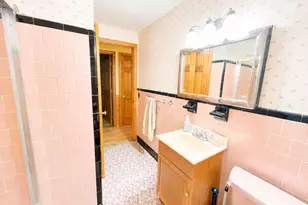 60 Martin St, East Providence, RI 02914 - Photo 16