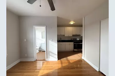 333 Broadway #24, Somerville, MA 02145 - Photo 2