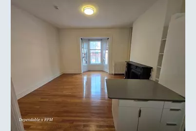 86 Charles St #5, Boston, MA 02114 - Photo 2