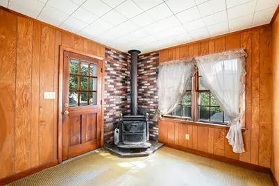 66 Seymour St, New Bedford, MA 02744 - Photo 10