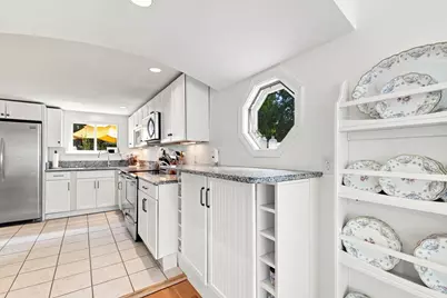 589 South St, Wrentham, MA 02093 - Photo 6