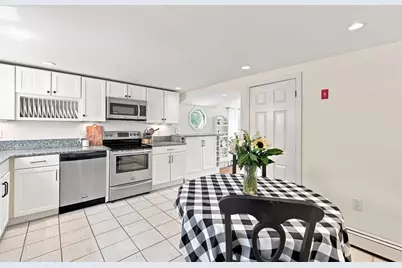 589 South St, Wrentham, MA 02093 - Photo 8