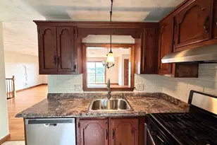 45 Washington St, Methuen, MA 01844 - Photo 8