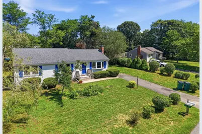 52 Arrowhead Dr., Yarmouth, MA 02675 - Photo 4