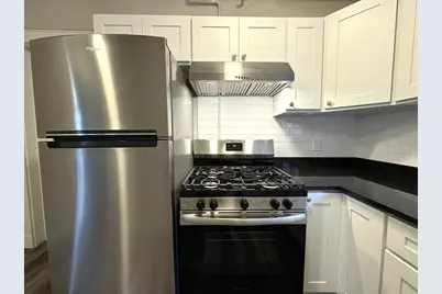 335 Broadway #31, Somerville, MA 02145 - Photo 2