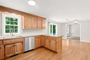 1725 Shirley Rd, Lancaster, MA 01523 - Photo 6