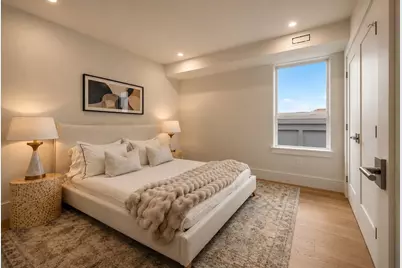 185 E Street #3, Boston, MA 02127 - Photo 28