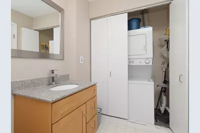 1 Seal Harbor Rd #413, Winthrop, MA 02152 - Photo 14