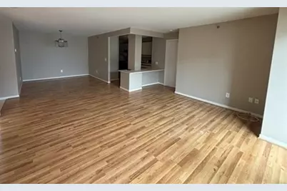 1 Seal Harbor Rd #413, Winthrop, MA 02152 - Photo 4