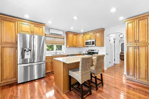 807 N Eastern Ave, Fall River, MA 02720 - Photo 4