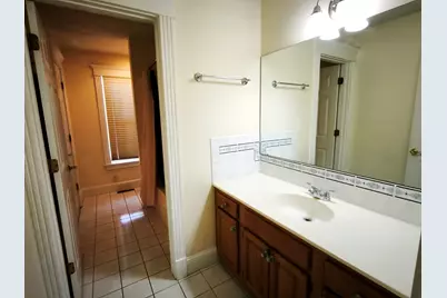 140 Wildflower Cir, Westfield, MA 01085 - Photo 20