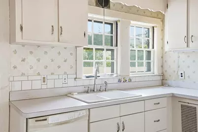 7 Fales Rd, Dedham, MA 02026 - Photo 12