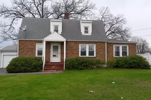 14 Detroit St, Springfield, MA 01104 - Photo 1
