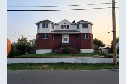 29 Newport Rd, Hull, MA 02045 - Photo 2