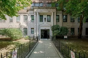 2001 Commonwealth Ave, Boston, MA 02135 - Photo 16