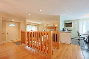 37 Cliftondale, Saugus, MA 01906 - Photo 2