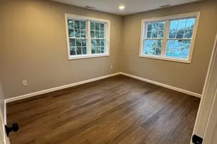 93 Rockland Rd, Auburn, MA 01501 - Photo 18