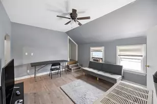 190 Raymond St, Fall River, MA 02723 - Photo 26