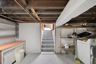190 Raymond St, Fall River, MA 02723 - Photo 36