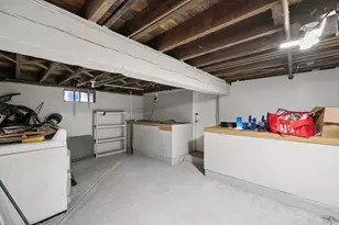 190 Raymond St, Fall River, MA 02723 - Photo 40