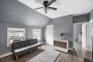 190 Raymond St, Fall River, MA 02723 - Photo 32