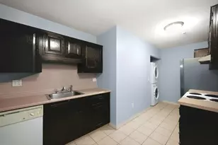 123 Elm St, Quincy, MA 02169 - Photo 1
