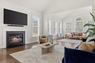 73 Phoebe St, Methuen, MA 01844 - Photo 4