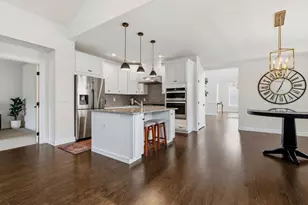 73 Phoebe St, Methuen, MA 01844 - Photo 12