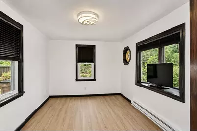 33 Plumtree Road, Springfield, MA 01118 - Photo 16