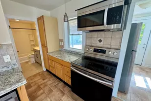 48 Pleasant St, Holbrook, MA 02343 - Photo 4